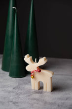 Load image into Gallery viewer, Christmas Moose Candle: Sandal Wood Made in Canada