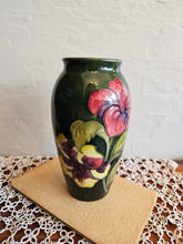 Load image into Gallery viewer, Clematis Floral Pattern Moorcroft Vase 42410