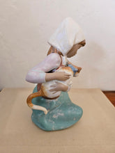 Load image into Gallery viewer, Lladro Little Friskies Girl with Cat and Dog