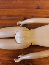Load image into Gallery viewer, Vintage 1963 Skipper Brunette Doll Straight Legs
