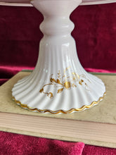 Load image into Gallery viewer, Hammersley & Co Bone China Cake Tier 42302