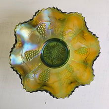 Load image into Gallery viewer, Fenton Green Carnival Glass Grapes Dish42401
