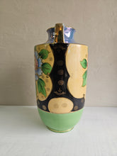 Load image into Gallery viewer, Oriental Floral Vase Made in Japan 42309