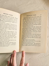 Load image into Gallery viewer, Vintage 1922 Pee Wee Harris Hard Cover Book #42407