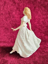 Load image into Gallery viewer, Royal Doulton "Friendship" HN 3491 #472010