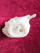 Load image into Gallery viewer, Royal Doulton "Friendship" HN 3491 #472010