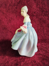 Load image into Gallery viewer, Royal Doulton "Southern Belle" HN 2425 #42410