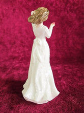 Load image into Gallery viewer, Royal Doulton "With Love" HN 3393 #472010