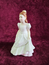 Load image into Gallery viewer, Royal Doulton "Kerry" HN 3036 #42212