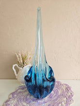 Load image into Gallery viewer, Turquoise Blue Chalet Glass Basket 42403