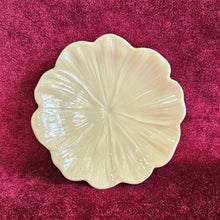 Load image into Gallery viewer, Irish Belleek Ivory Coloured Petal Plate 42506