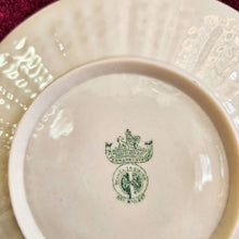 Load image into Gallery viewer, Irish Belleek Tridacna 6-inch Small Plate 42407