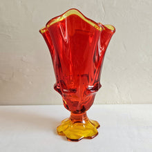 Load image into Gallery viewer, Amberina Handerkchief Glass Footed Vase 42505