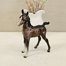 Load image into Gallery viewer, Beswick Foal Figurine – Standing, Gloss Brown 023