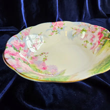 Load image into Gallery viewer, Royal Albert Oval Serving Bowl 42405