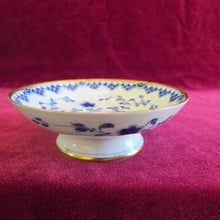 Load image into Gallery viewer, Bing & Grondahl Copenhagen Pedestal Dish with Butterfly 42510