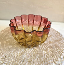 Load image into Gallery viewer, Amberina Glass Ruffled Dish 2434