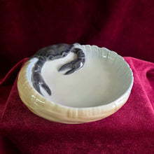 Load image into Gallery viewer, Bing & Grondahl Copenhagen Crab Dish 42510018