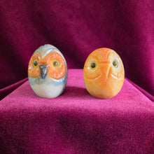 Load image into Gallery viewer, Small Alabaster Owl Carvings 42510021