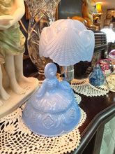 Load image into Gallery viewer, 1940s Blue Southern Belle Trinket Dish Boudoir Lamp 42510