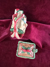 Load image into Gallery viewer, Fitz & Floyd Night Before Christmas Cream & Sugar 42410