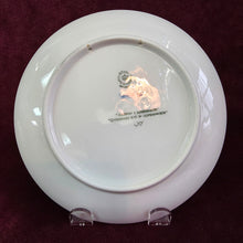 Load image into Gallery viewer, Bing & Grondahl Copenhagen Christmas Plates 42412