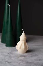 Load image into Gallery viewer, Snowman Candle: Lavender Made in Canda