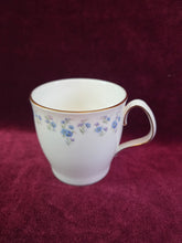 Load image into Gallery viewer, Royal Albert Memory Lane Coffee Mug 4719