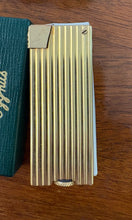 Load image into Gallery viewer, Penguin Cygnus Gold Tone Lighter with Nabob Emblem and Original Box 42607
