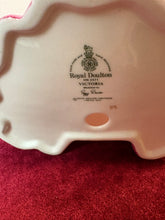 Load image into Gallery viewer, Royal Doulton Figurine Victoria HN 2471 Made in England 42501