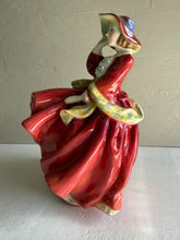 Load image into Gallery viewer, Royal Doulton Top o' The Hill. HN 1834. Made in England 42307
