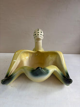 Load image into Gallery viewer, Pair of Hull 1950s Mother Goose Planters. 42510