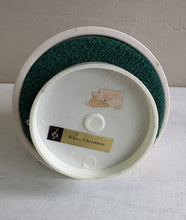 Load image into Gallery viewer, Royal Doulton Bunnykins Santa Music Box. 42507