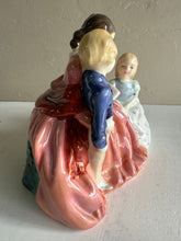 Load image into Gallery viewer, Royal Doulton The Bedtime Story HN 2059. Made in England 42503