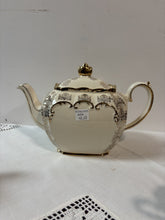 Load image into Gallery viewer, White and Gold Sadler 3-piece Tea Set 42605