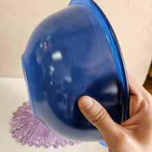 Load image into Gallery viewer, 1980’s Primary Colors Clear Bottom Mixing Bowl Set 42505