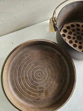 Load image into Gallery viewer, Cast Iron Smart’s No. 8 Dutch Oven 023