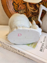 Load image into Gallery viewer, Floart Bunny and Ducks Egg Planter KF