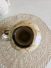 Load image into Gallery viewer, S.F. & Co. Royal Devon Sugar Shaker #957