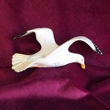 Load image into Gallery viewer, Beswick Flying Seagull Wall Plaque 42406