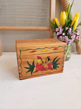 Load image into Gallery viewer, Vintage Wooden Rooster Recipe Box 24 48