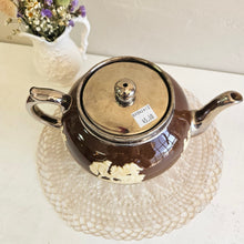 Load image into Gallery viewer, Gibson Brown Art Ware Teapot 42412