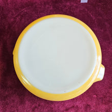 Load image into Gallery viewer, Pyrex Butterfly Gold Casserole Lidded Dish 1.5 L 42506