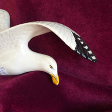 Load image into Gallery viewer, Beswick Flying Seagull Wall Plaque 42406