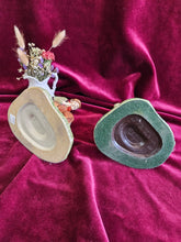 Load image into Gallery viewer, 1969 Naturecraft “Naughty Naughty” Figurine 42205