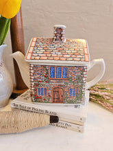 Load image into Gallery viewer, Sadler 17th Century Cottage-English Country Houses Teapot 001