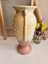 Load image into Gallery viewer, Hull Magnolia Art Pottery Vase 22 54