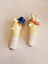 Load image into Gallery viewer, Pig Bobble Salt & Pepper Shakers 25 03