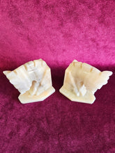 Load image into Gallery viewer, Marble Horse Head Bookends 42508