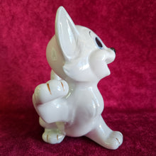 Load image into Gallery viewer, Figaro Porcelain Walt Disney Productions Figurine25 08